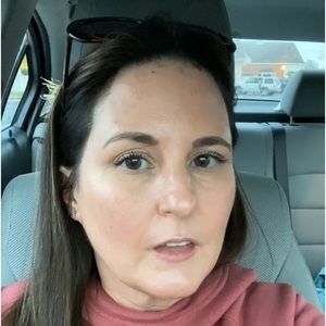 Meet your Posher, Brenda